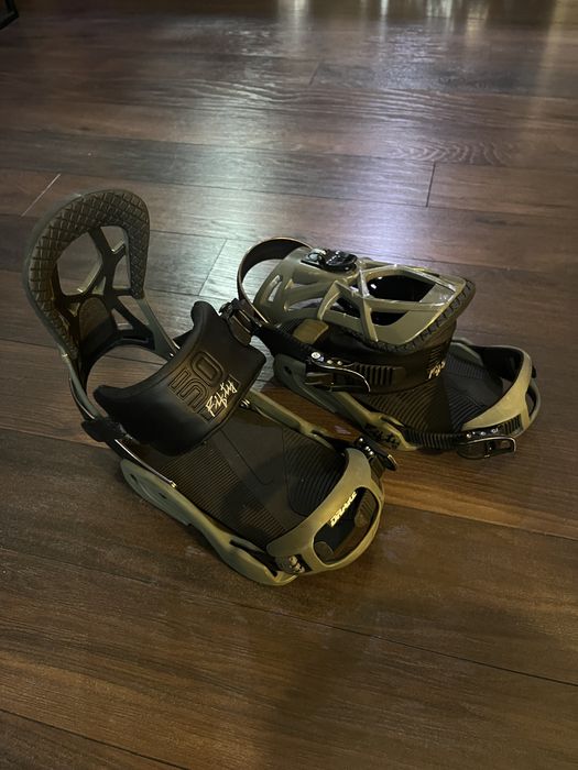 Wiazania Snowboardowe Drake Fifty z magnezowymi pompkami!