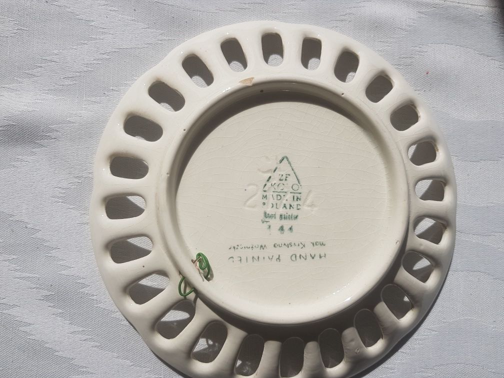 Fajans Ceramika ZF Koło- komplet 2 talerzy dekoracyjnych z ażurem