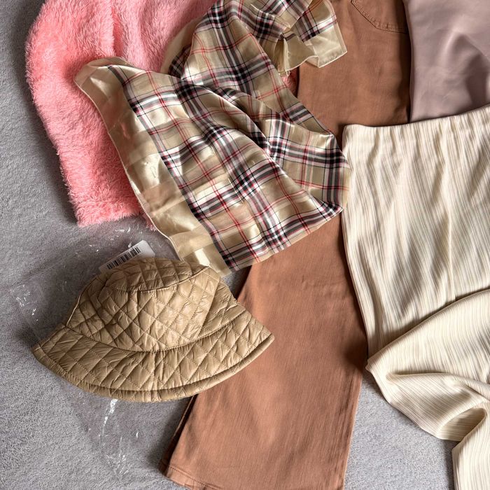 ЛОТ набор одежды S-M, кофта, платье, джинсы, юбка, платок, панамка