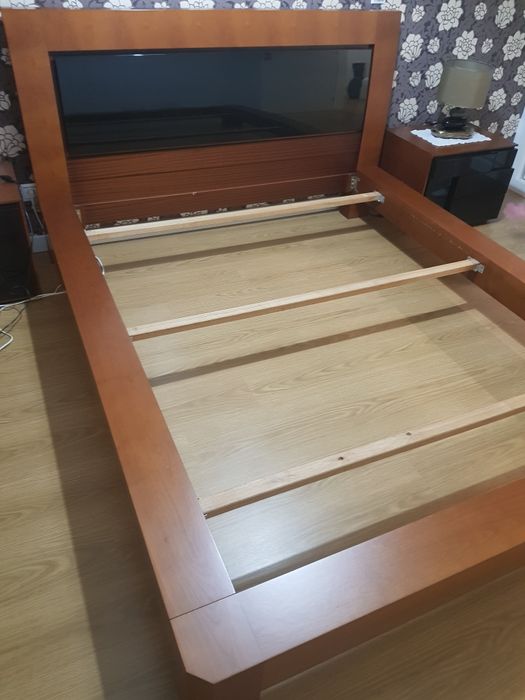 Cama Casal Cerejeira + Estrado