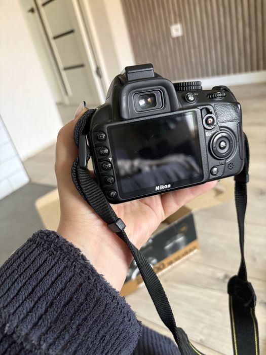 Фотоапарат Nikon D3100 + обєктив Kit 18-55mm VR