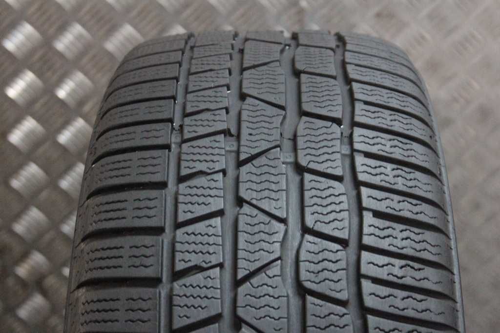 225/50/17 Continental ContiWinterContact TS830P 225/50 R17 94H AO A0