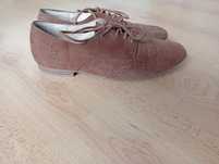 Buty r. 39, mokasyny, jezzówki