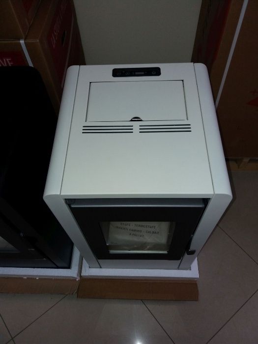 Piecyk piec kominek na pellet AUTOMATYCZNY Artel Nina- 7,1 kW