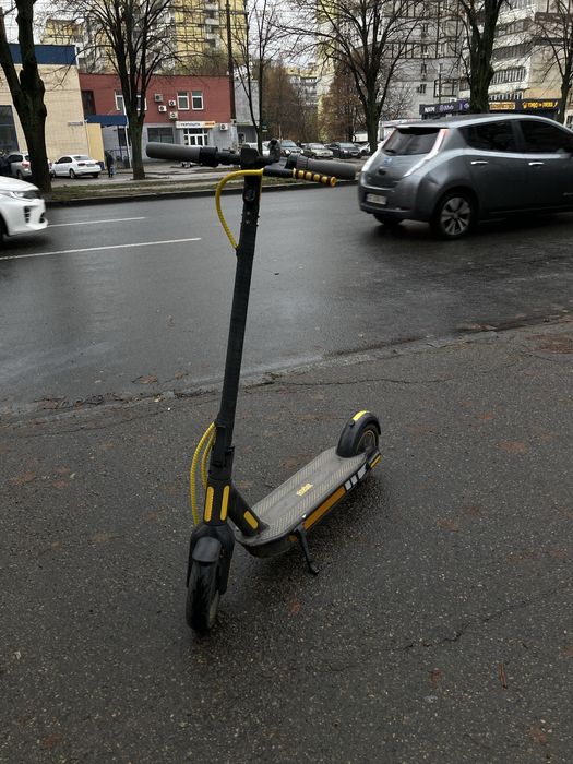 Електросамокат Ninebot 22km/h