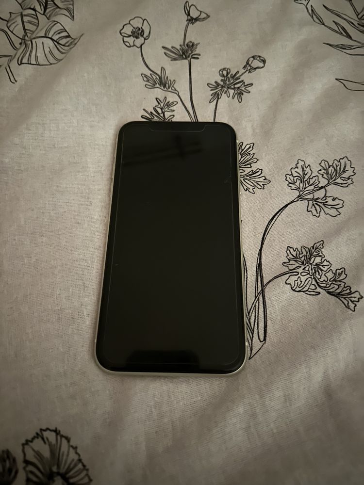 iphone 11 64 GB używany