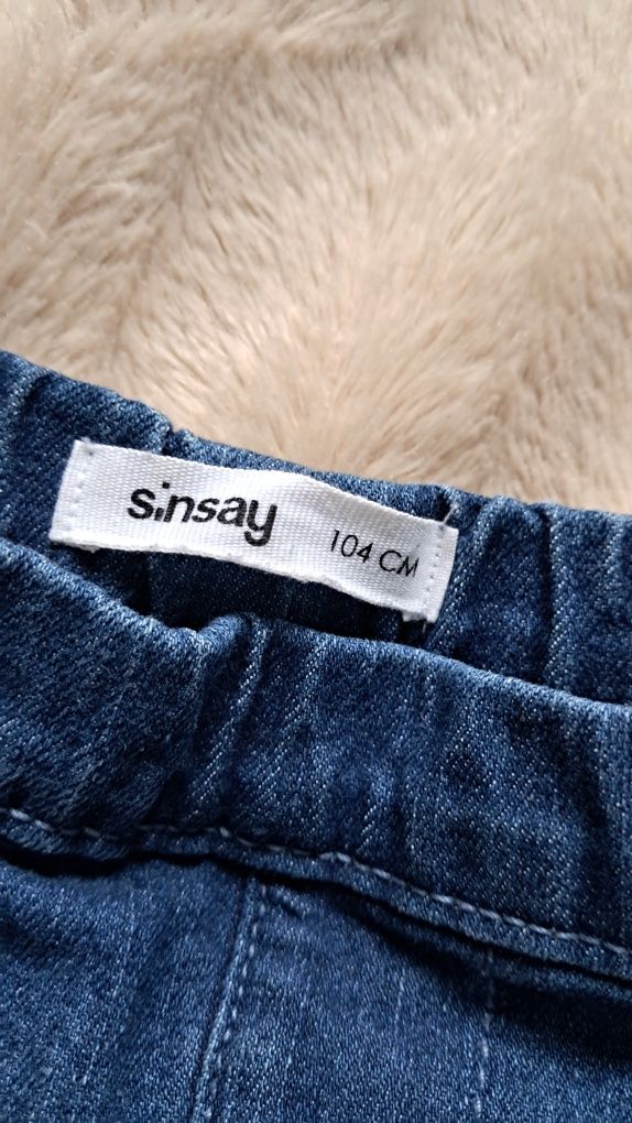 Nowe spodnie 104 jeansowe jednorożce