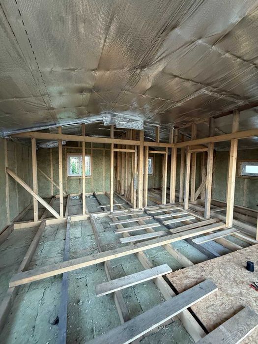 Продається новозбудований каркасний будинок на вул. Каховській