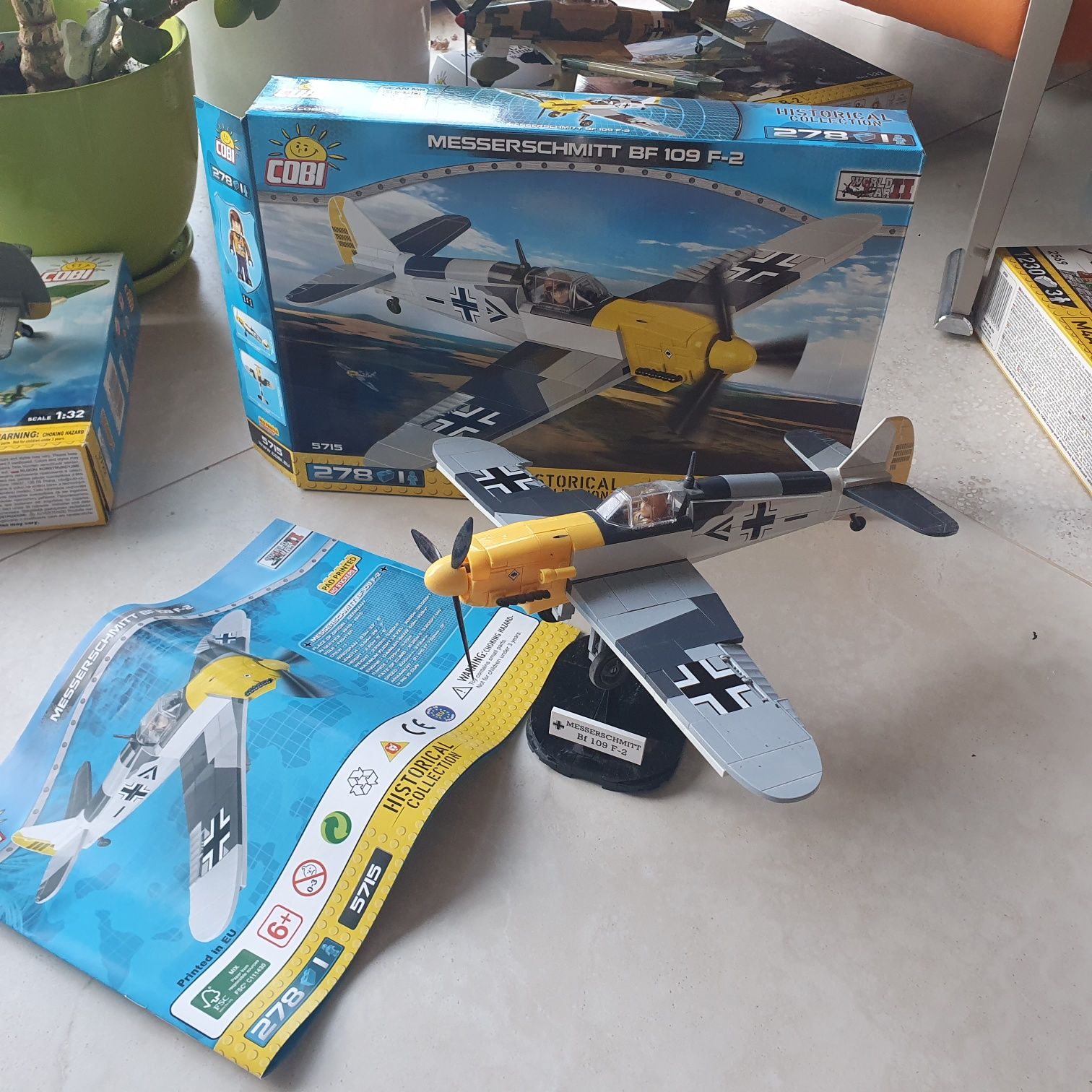 Cobi 5715 samolot