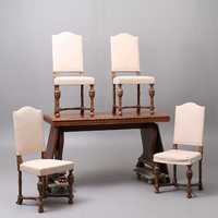 stół i cztery krzesła początek XXw