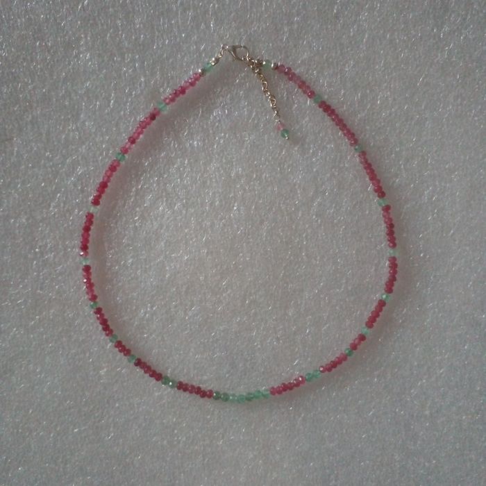 кольє чокер з натурального каміння