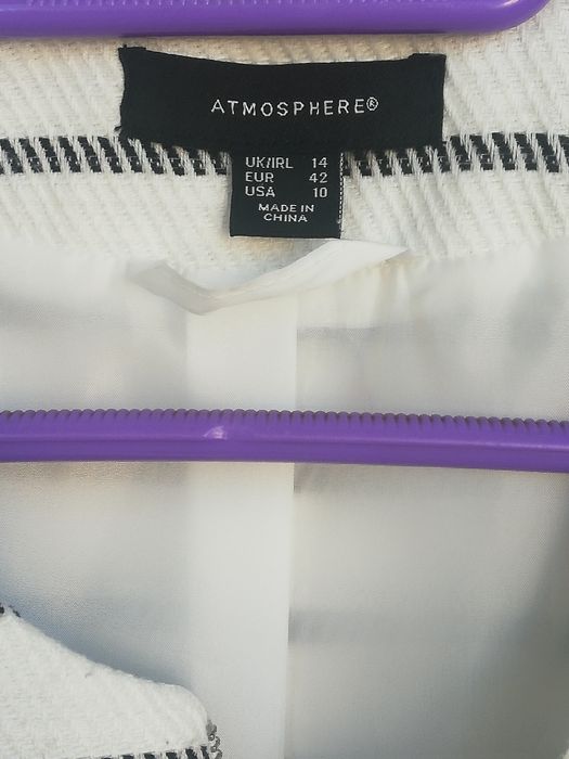 Casaco marca Primark - T. 42