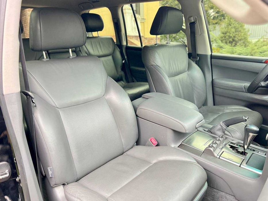 Продам Lexus LX570