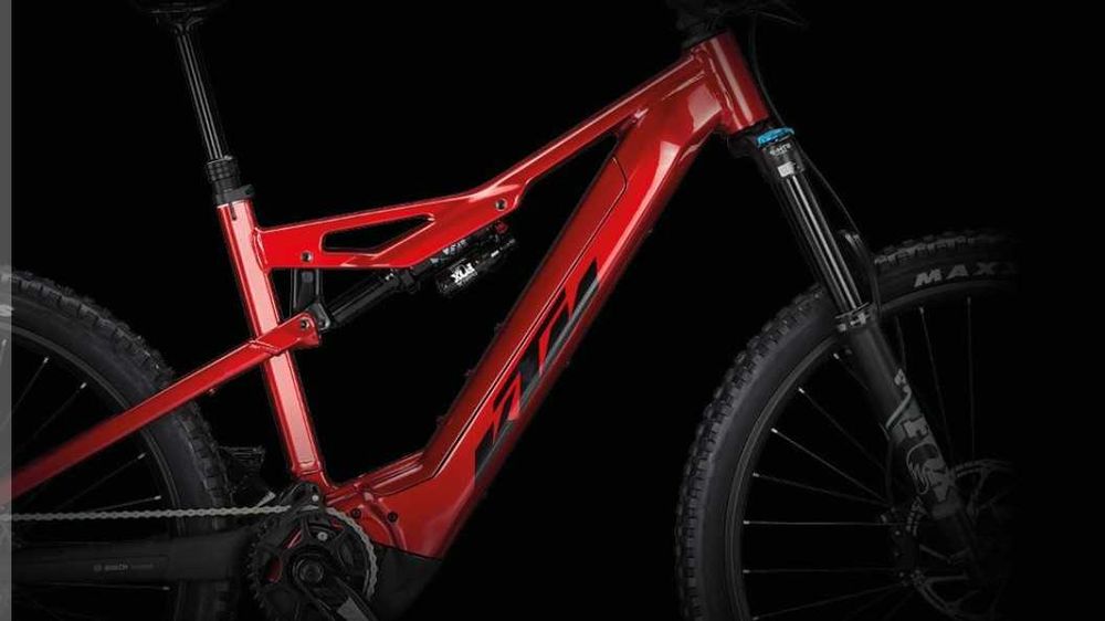 Macina Kapoho 7971 chrome red (black)