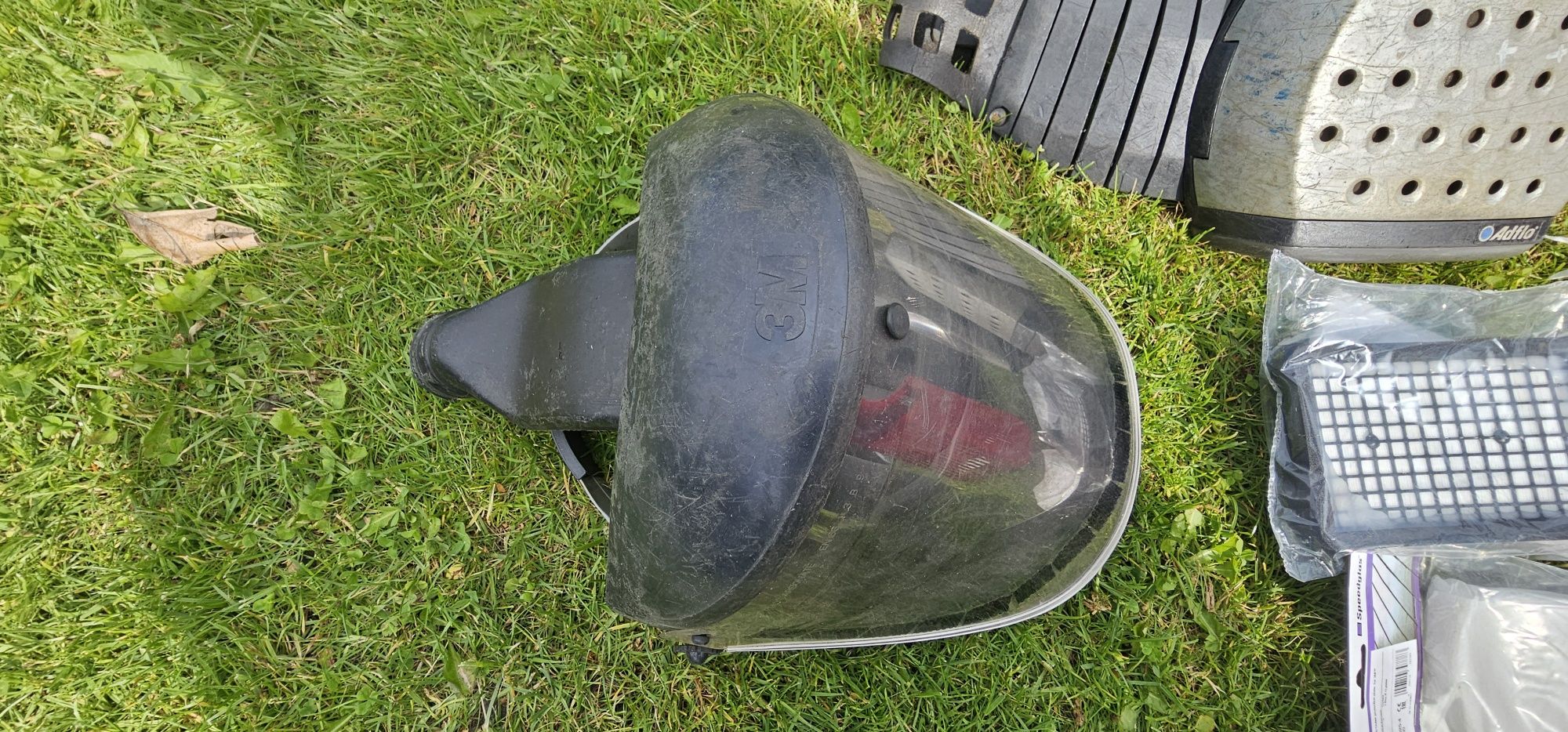 Dwie Przyłbice spawalniczą speedglas 3m z adflo