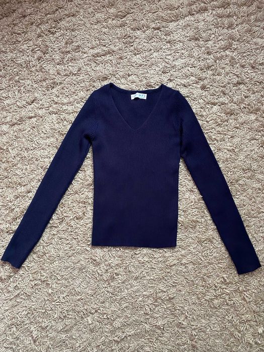 Светр жіночий трикотажний синій з V-вирізом Primark