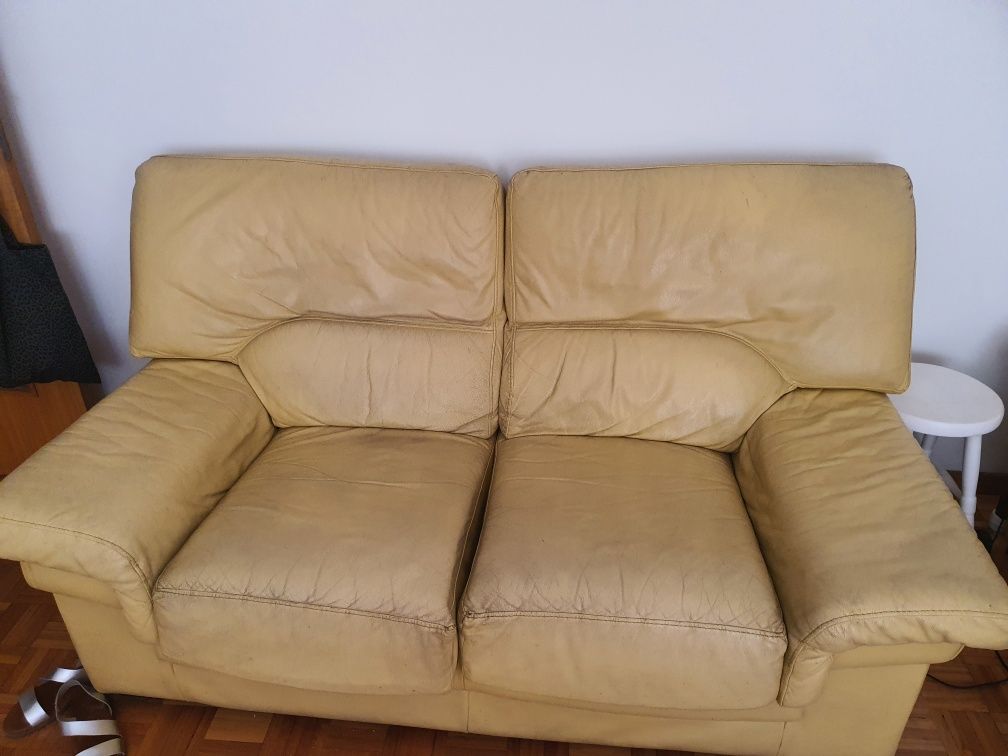 Sofás de sala em pele verdadeira