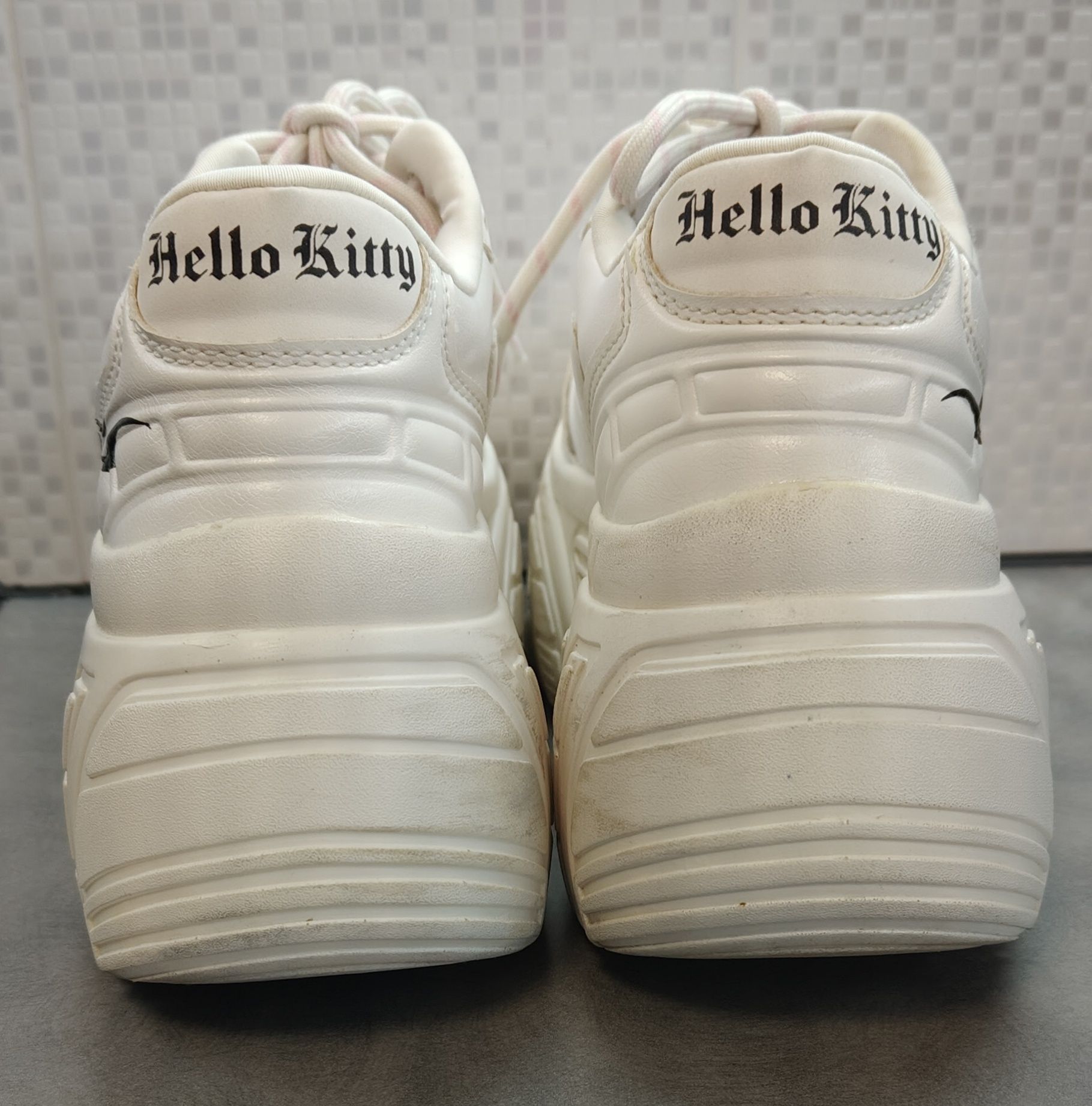 Buty Hello Kitty, Bershka, r.37