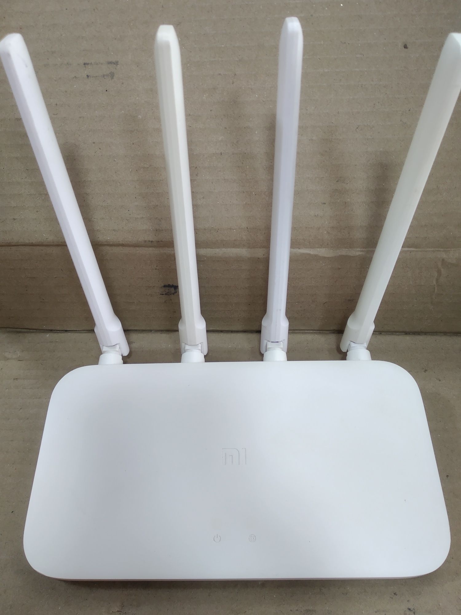 Роутер Xiaomi Mi WiFi Router 4AC
