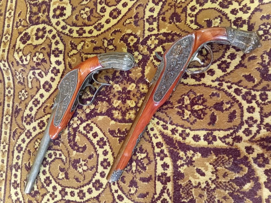 Сувенир-пістолет