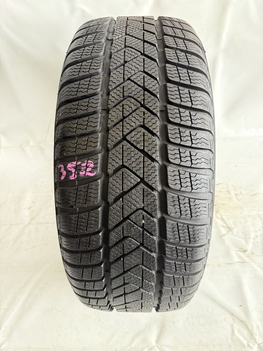 225/45/17 Pirelli Sottozero 3 RSC Run-Flat 91H 2022R (352)