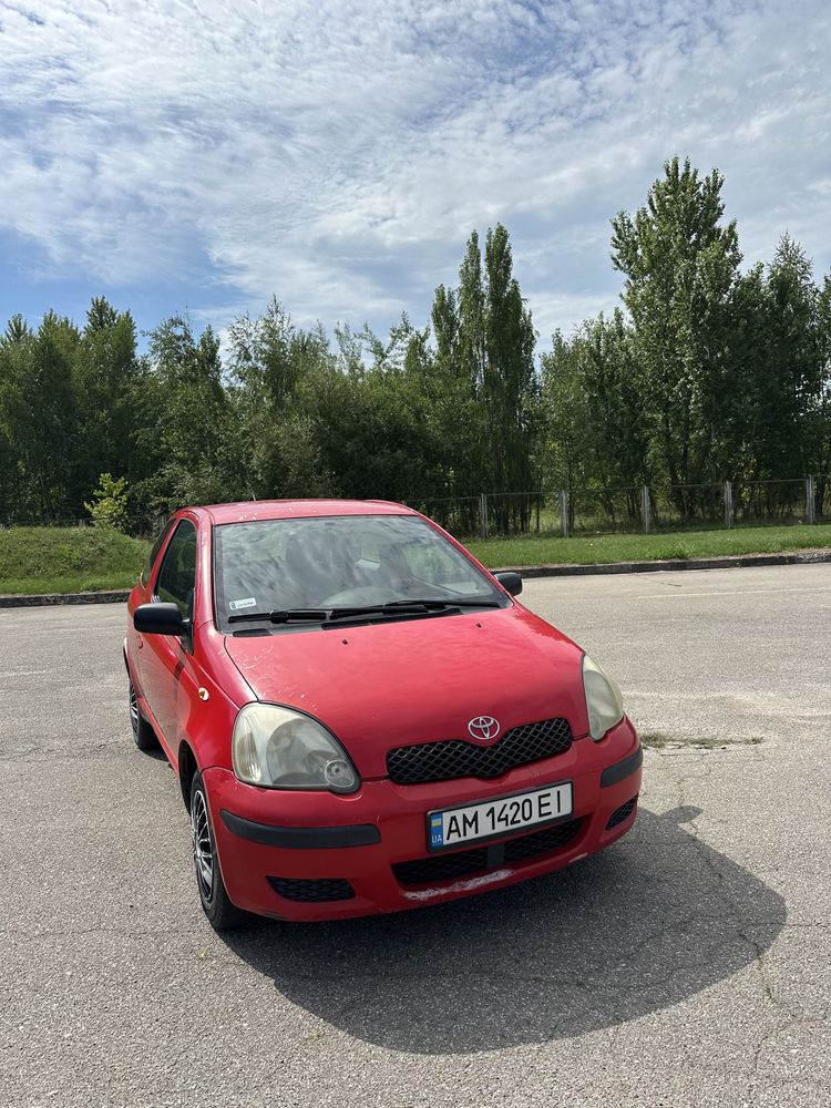 Toyota Yaris 2003 1.0