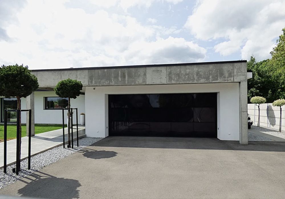 Nowoczesny dom  przy zalewie – komfort, cisza, oszczędność