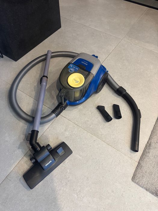 Odkurzacz bezworkowy Philips Power Cyclone 4
