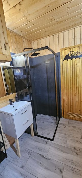 Domek z jacuzzi, sauną na wyłączność i kominkiem