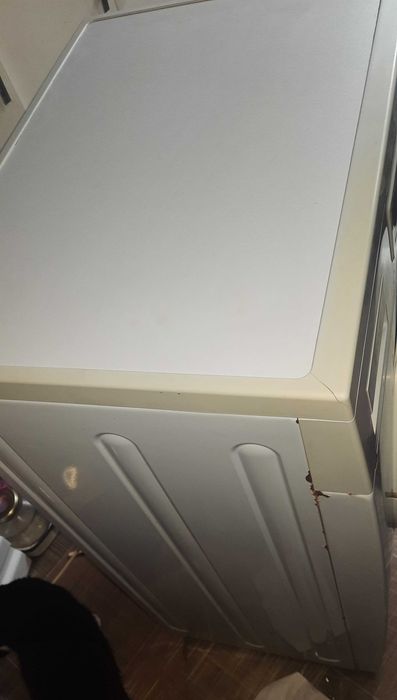 Стиральная машина Атлант 50У86, работает нормально