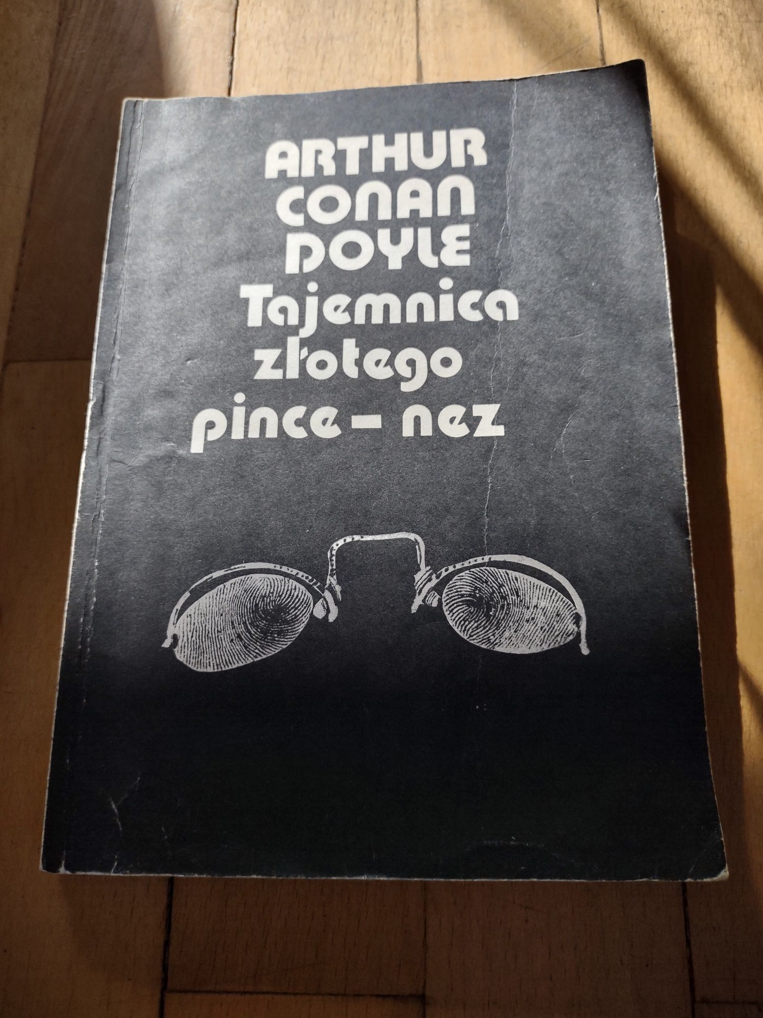 Artur Conan Doyle  Tajemnice Złotego Pince-Nez 1988