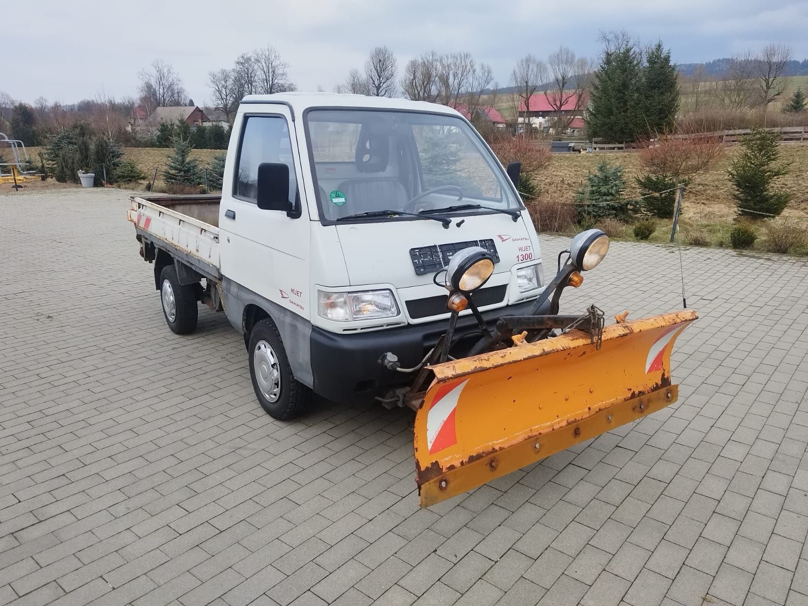 Daihatsu Hijet pługo-piaskarka!