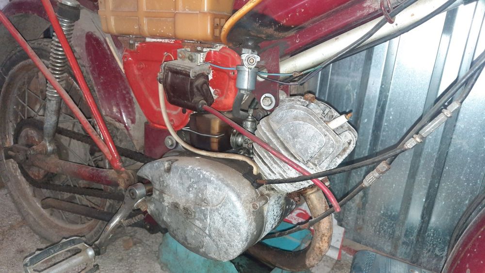 Продам мопед Верховиа 3