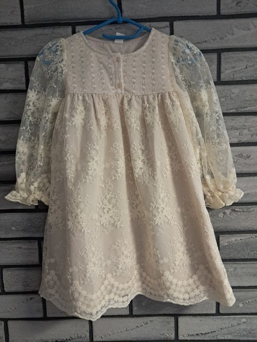 Piękna okazjonalna sukienka styl Zara Blanifi rozm 122