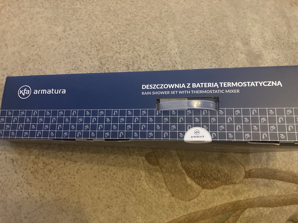 Deszczownica z bateria termostatyczna Luna New