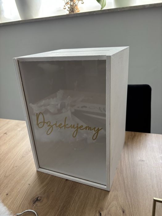 Zestaw ślubny: pudełko na koperty, obrączki, wieszaki, rejestracja