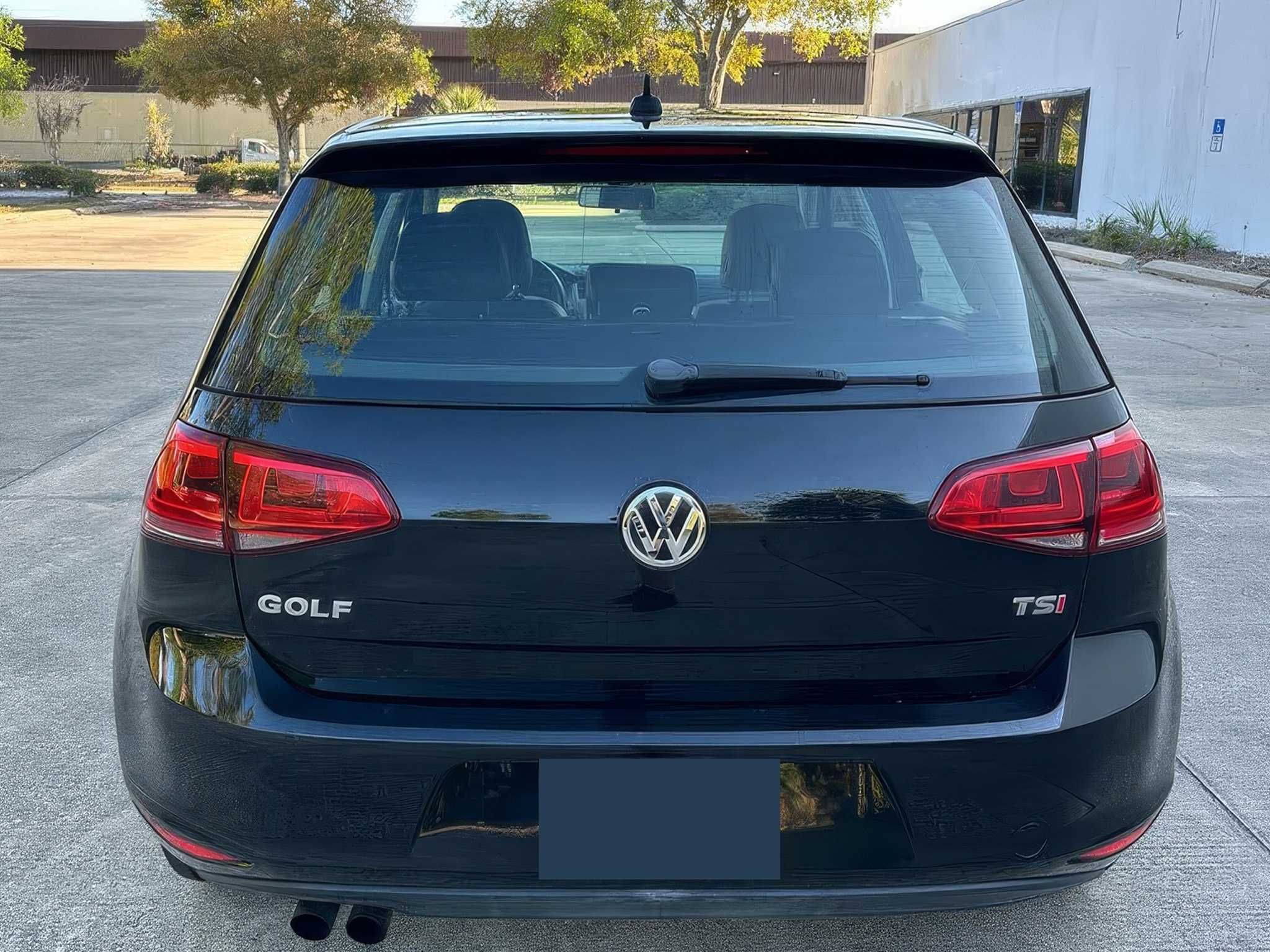 2015 Volkswagen Golf TSI SE