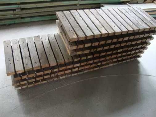 Zestaw 7 sztuk podest trapy drewniane ścieżka działka garaż budowa