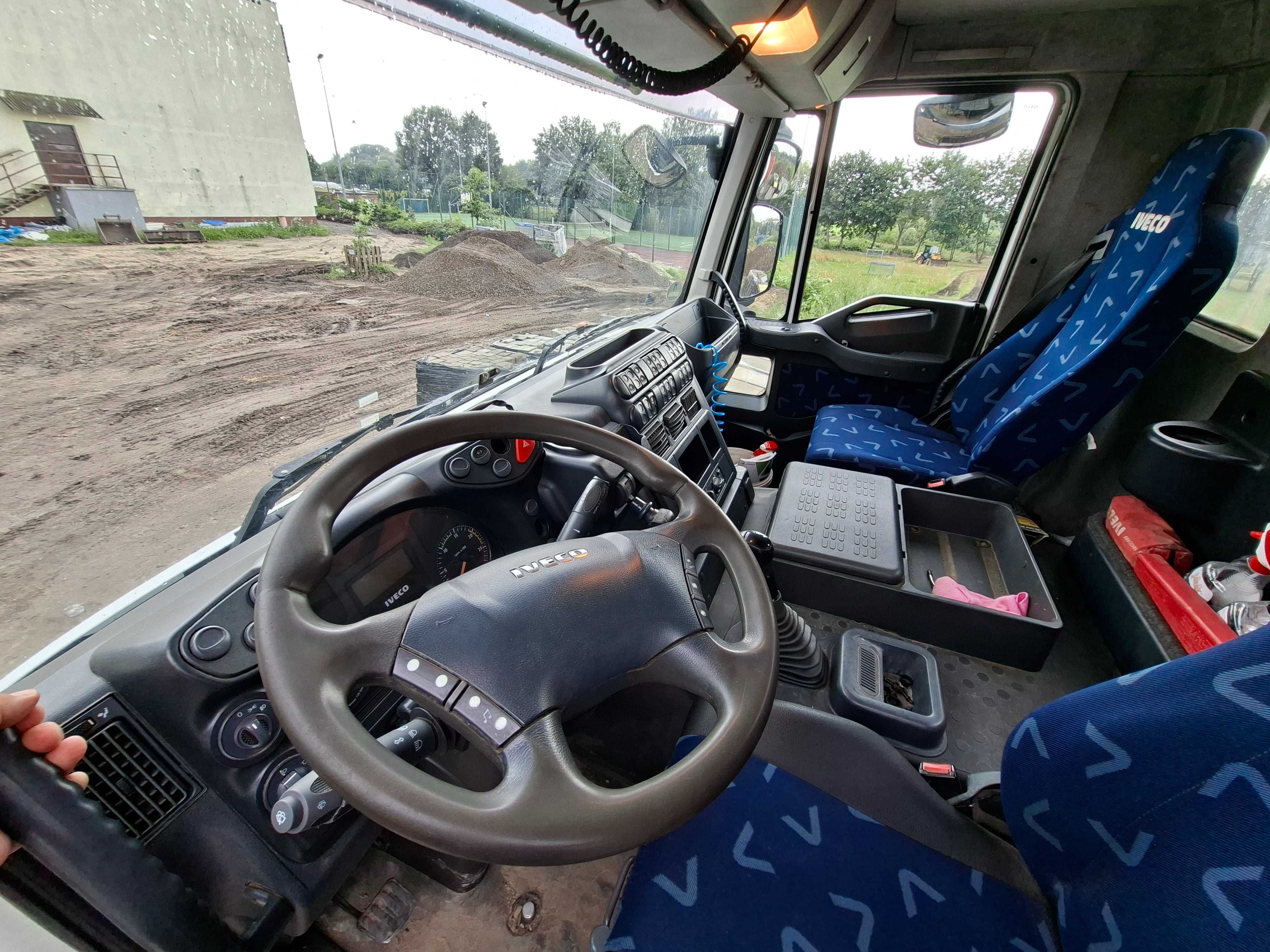 IVECO TRAKKER, 410 KM, Hydroburta,