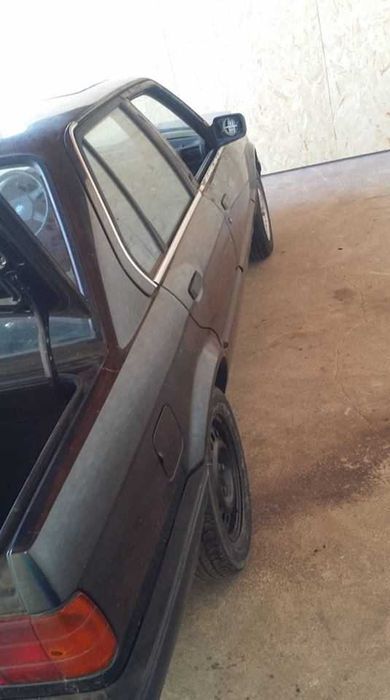 BMW E30 316i_Para Peças