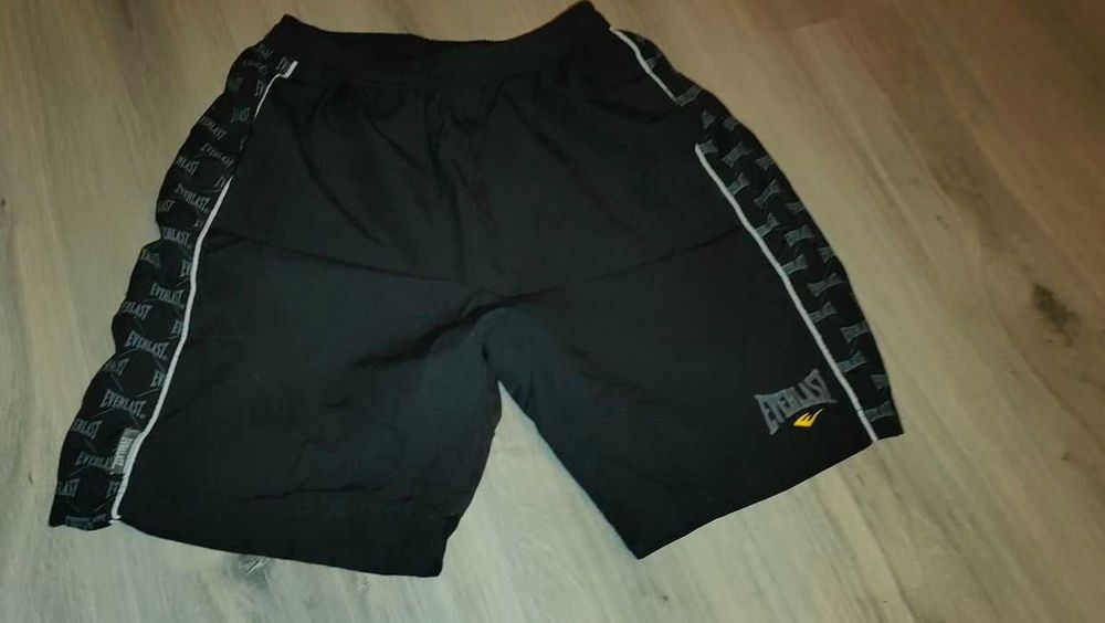 Szorty, spodenki Everlast na 11-12 lat