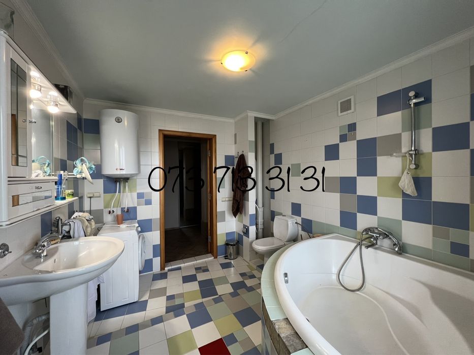 МЕНЬШЕ 500$/м2! Продам 2-уровневую 3 к. квартиру 135м Клочковская 105а