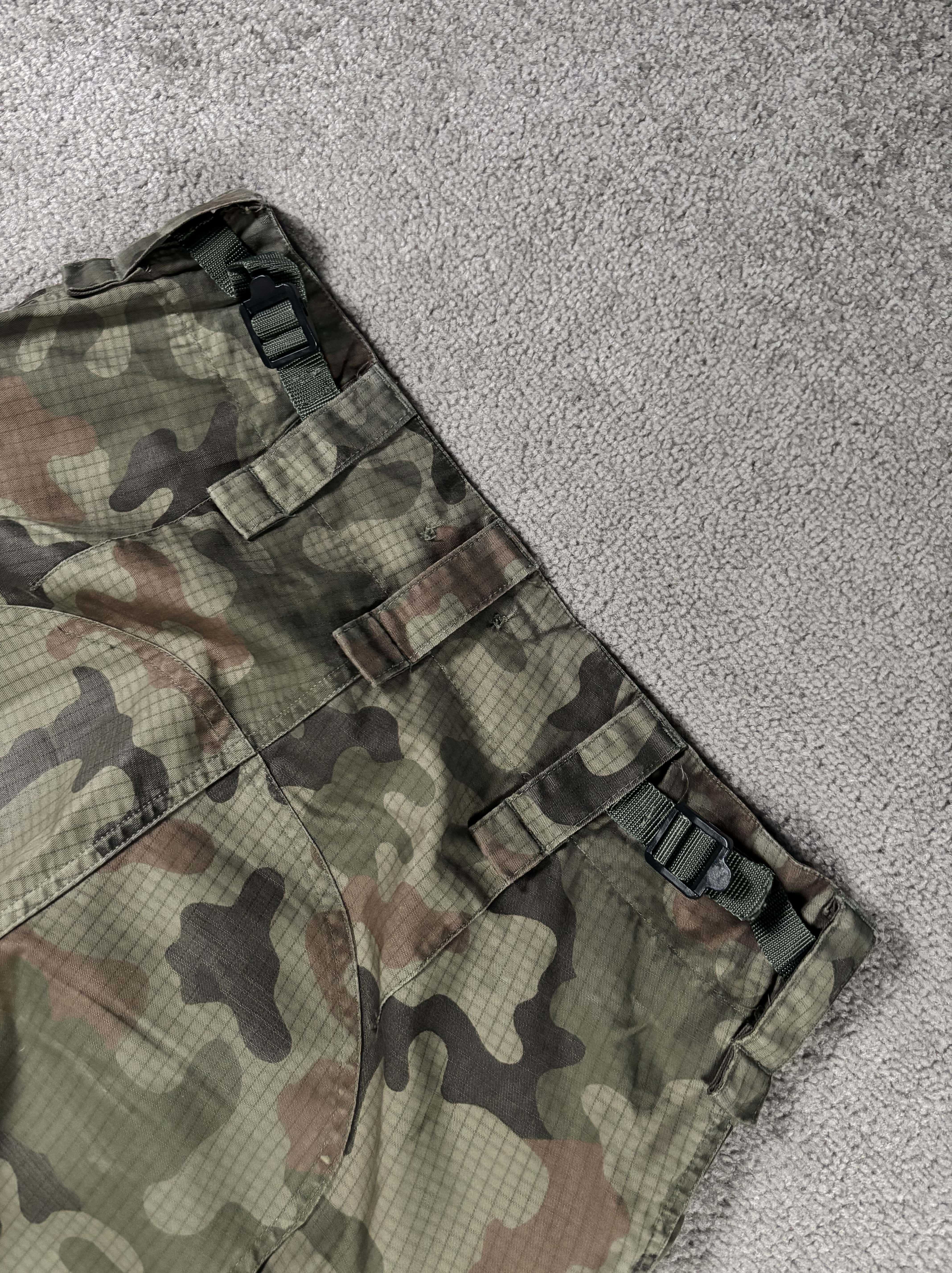 Spodnie Wojskowe Moro Cargo Kieszenie Ściągacze Camo Odporne