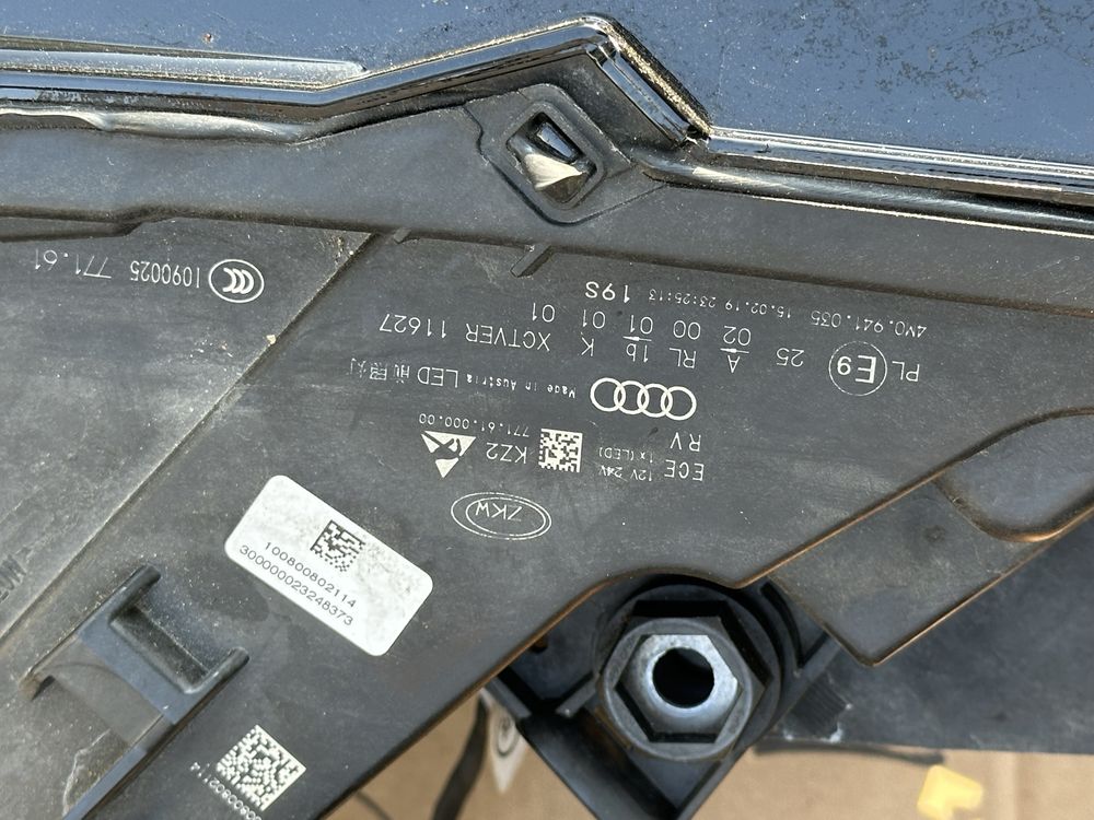 Комплектний перід Audi Q7 4M0(Крило,Бампер,Капот,Фара,Панель)