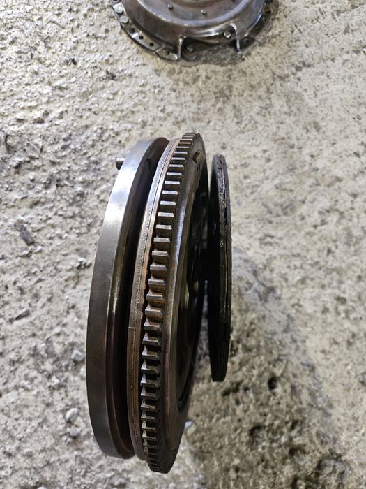 Sprzęgło Bmw E30 E36 E39 E46 2.0i 2.3i 2.5i m52 m54 tarcza dwumasa doc