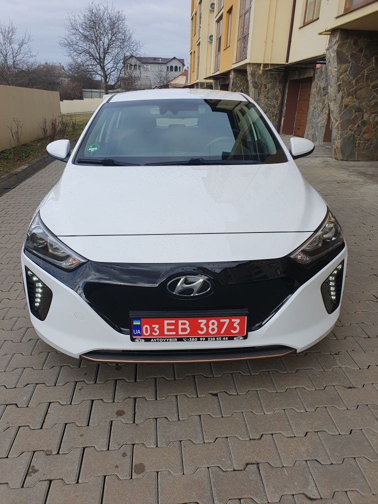 Продається  Hyundai Ioniq  2019 року