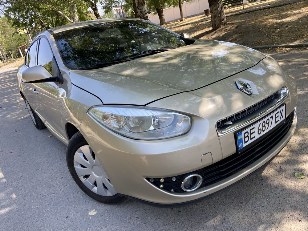 Продам RENAULT гарний стан (АКПП,ГБО,2010р.)