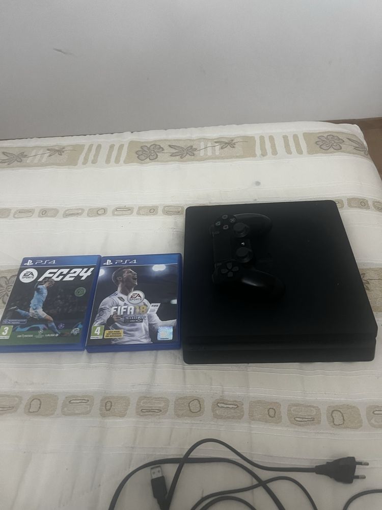 Ps4 500gb como nova