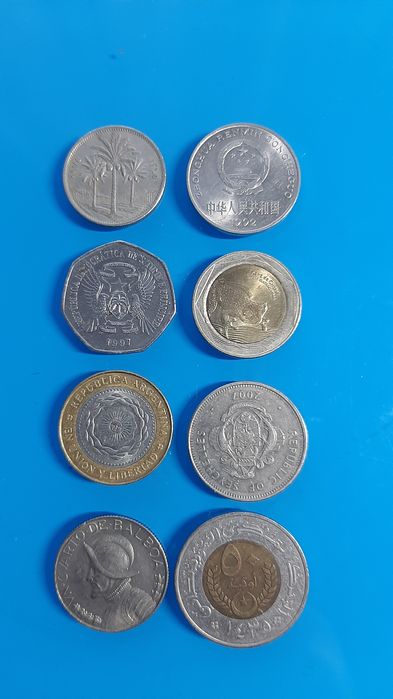 Монеты стран мира. Навыбор.