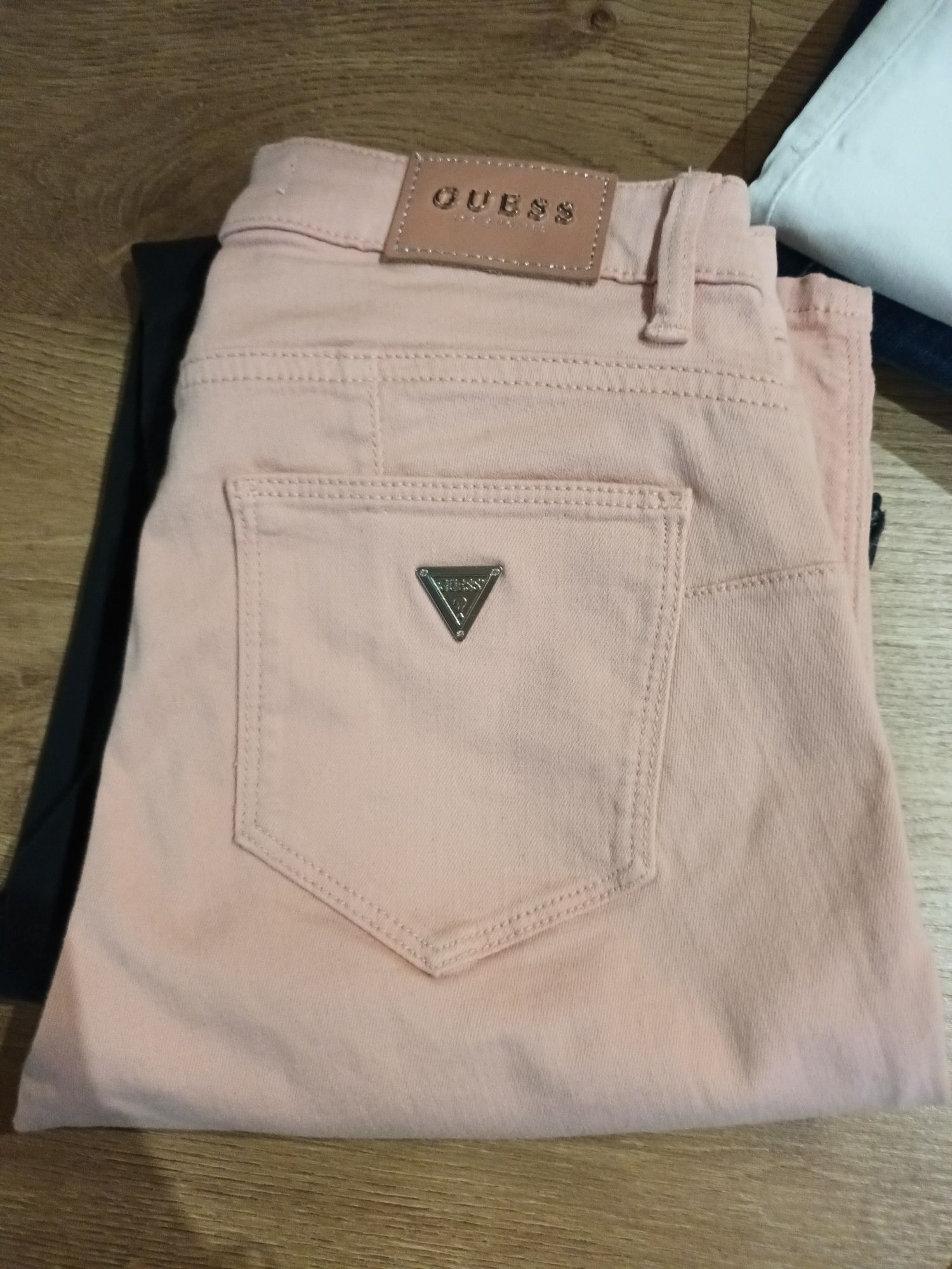 Jeans Guess Novas